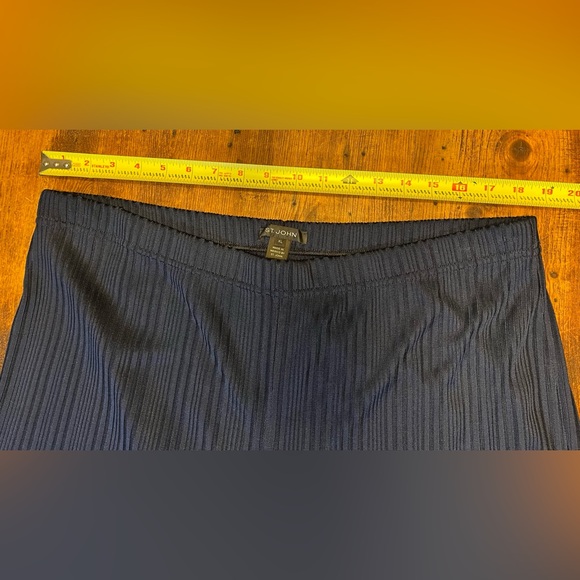 St John Navy Ribbed Pants with Small Slit on Both Legs - Picture 8 of 10